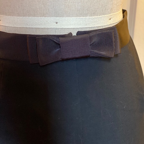 Kate Spade Black Pencil Skirt w/ Back Bow Detail - Picture 2 of 6